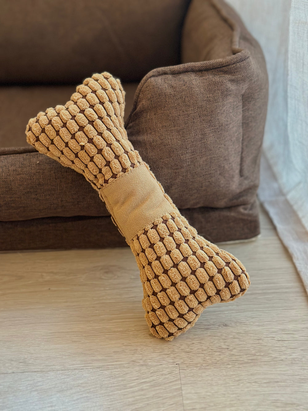 Brun knogle med pivlyd - PupDeluxe.dk