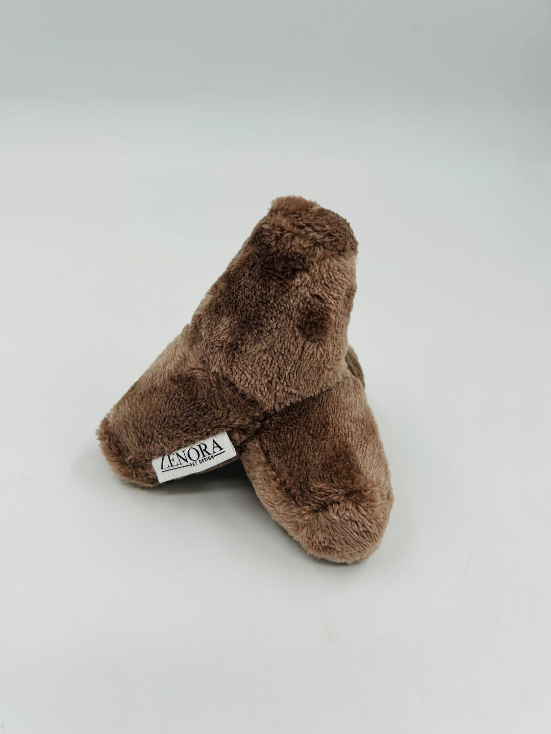 Zenora Triangle Plysbamse - PupDeluxe.dk